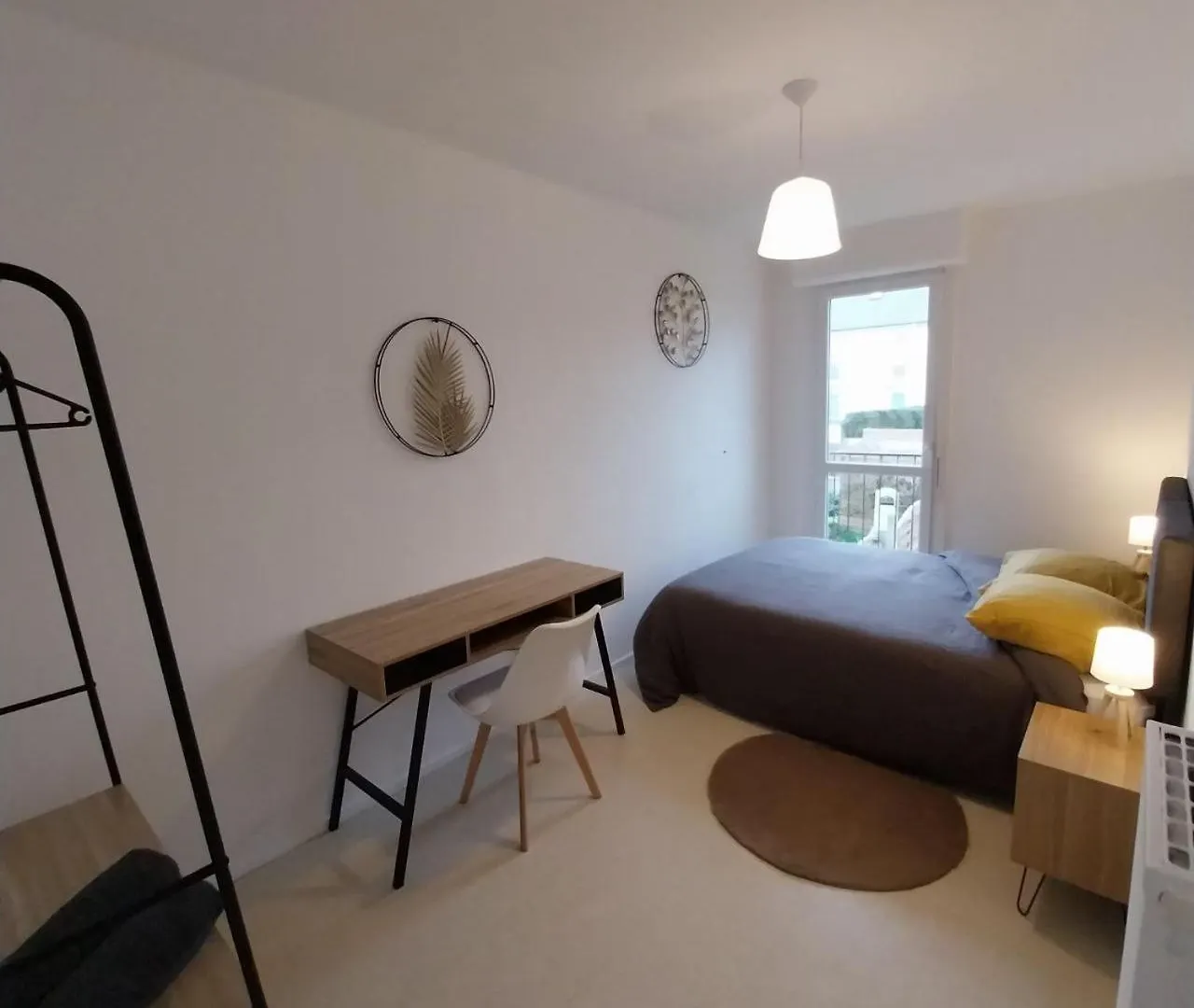 Maison De Ville Proche De Tout, 5Min Du Centre Ville & 20Min De La Plage Quimper